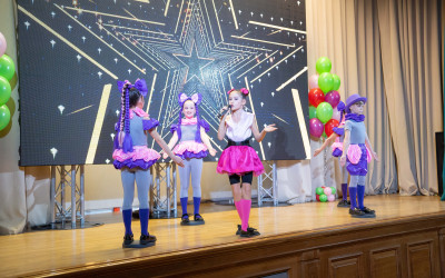 &laquo;Семья &ndash; главная ценность&raquo;: на Западно-Сибирской железной дороге наградили победителей проекта "Семейные ценности и традиции 2025"