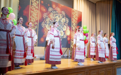 &laquo;Семья &ndash; главная ценность&raquo;: на Западно-Сибирской железной дороге наградили победителей проекта "Семейные ценности и традиции 2025"