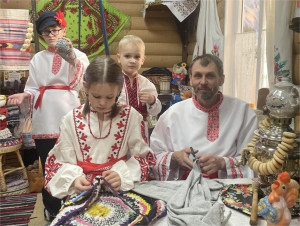 Сохраняя связь поколений: заключительный этап проекта по направлению "Просвещение, нематериальное наследие"