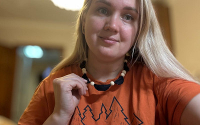 Вдохновляющий мастер-класс по созданию ожерелья из натуральных материалов прошел для Южно – Уральских семей.