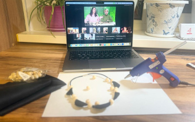 Вдохновляющий мастер-класс по созданию ожерелья из натуральных материалов прошел для Южно – Уральских семей.