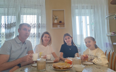 «Воскресный парад национальных блюд!». Обмен рецептами и кулинарными навыками.