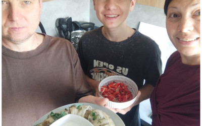 «Воскресный парад национальных блюд!». Обмен рецептами и кулинарными навыками.