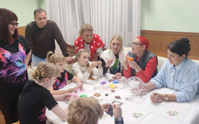 Мастер – класс от художника – декоратора по оформлению новогоднего шара.