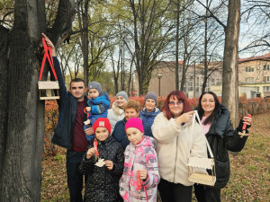 Мастер класс «Кормушка для белочек и птиц»