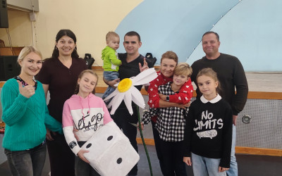 Рубрика «Семейные встречи» г. Челябинск. Интерактивная программа  «От кубика до ромашки»