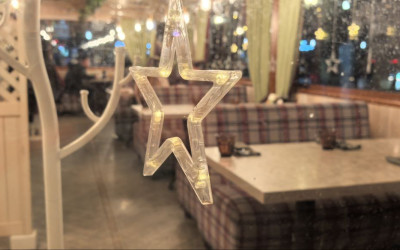 Семейный вечер в пиццерии: участники проекта совместили гастрономическое удовольствие с приятным общением.