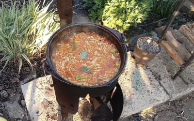 "Стальная" семья Зинченко организовали кулинарную встречу "Окрошка по-Воронежски"