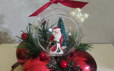 На ВСЖД прошла информационная встреча лидера с семьями по созданию новогодних шаров