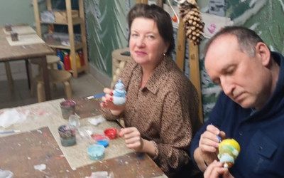 Мастер-класс по росписи новогодних игрушек