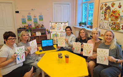 Семьи-участники делятся своим опытом и вдохновляют других своим примером.