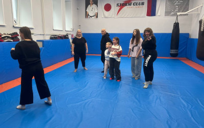 Международный день тренера во Владивостокском «Дорожном семейном клубе»  отметили по-настоящему спортивно!