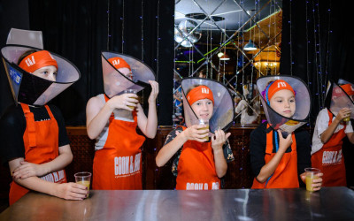 Семейный кулинарный вызов: как юные участники проекта покоряли «Адскую кухню» в Челябинске.