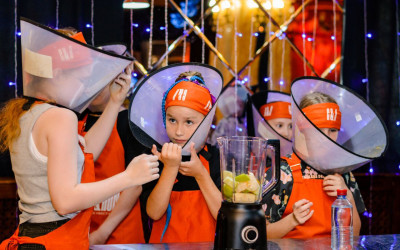 Семейный кулинарный вызов: как юные участники проекта покоряли «Адскую кухню» в Челябинске.