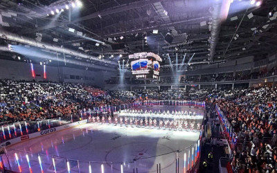 Челябинские семьи стали свидетелями Уральского хоккейного дерби.