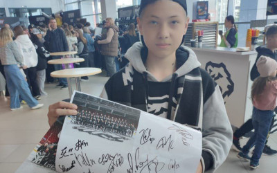 Челябинские семьи стали свидетелями Уральского хоккейного дерби.