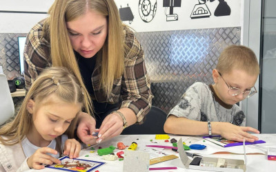 Рубрика «Семейные встречи» г. Бузулук. Мастер– класс «Пластилинография»