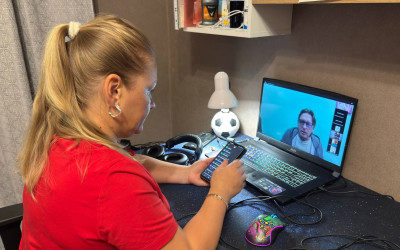 В дорожном семейном клубе «Октябрьский» состоялась увлекательная интеллектуальная игра «Платформа №7: Наследники железнодорожной славы».