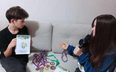 &laquo;Встреча с лидером &mdash; обсуждение заданий, творчество, спорт и ЗОЖ&raquo;.