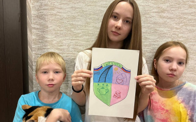 Семейное творчество объединяет! В Свердловском семейном клубе прошла седьмая информационная встреча с лидером. 