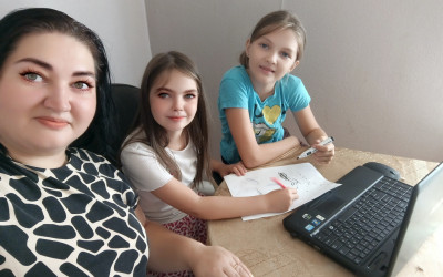 &laquo;Путешествие без границ: как семьи Южно-Уральского дорожного семейного клуба открыли Россию на онлайн‑квизе от &laquo;стальной&raquo; семьи Финк&raquo;