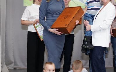 Церемония награждения победителей и финалистов дорожного этапа пятого корпоративного социального проекта ОАО &laquo;РЖД&raquo; &laquo;Семейные ценности и традиции&raquo;.