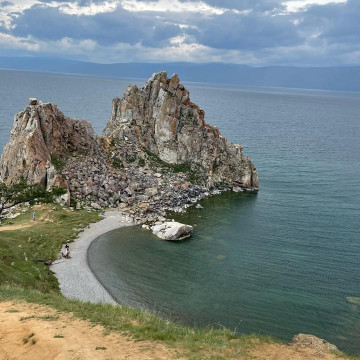 БАМ огибает с севера озеро Байкал