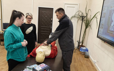 Практикум по развитию навыков волонтера «Я в силах помочь» успешно прошел для семей – участников  в техклассе Ургальской дистанции электроснабжения.