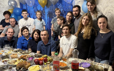 "Стальная" семья Зинченко организовали кулинарную встречу "Окрошка по-Воронежски"
