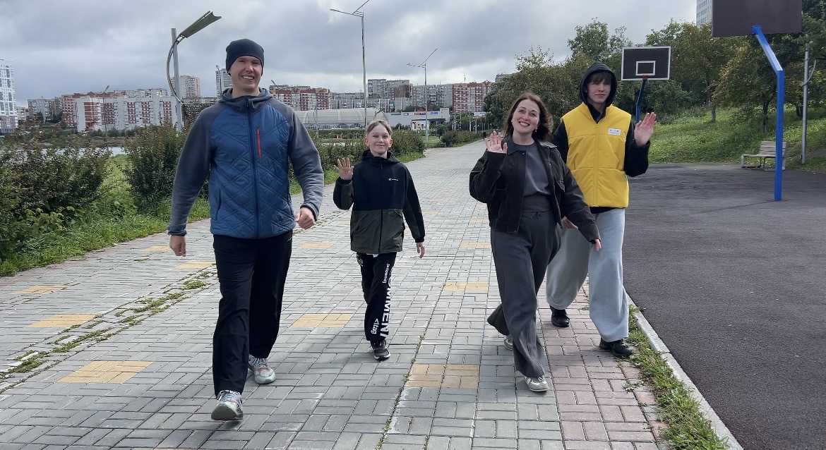 Один за всех, и все &mdash; на спортплощадку! 