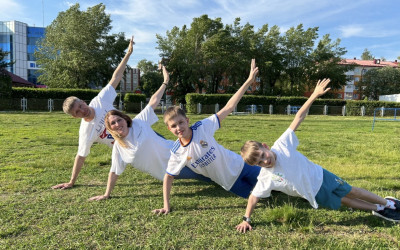 Один за всех, и все &mdash; на спортплощадку! 