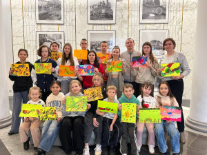 Семейные миры на бумаге: мастер-класс по нейрографике прошел в казанском клубе «Горьковский»