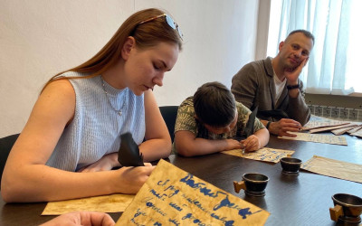«Живая история - письмо в прошлое». Это было не просто мероприятие - это было путешествие сквозь время, возможность прикоснуться к судьбам предков, услышать их голоса и ответить им искренним словом благодарности.