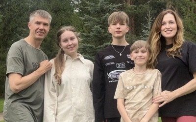 Мы вместе на пути к победе и дружной семье на Свердловской железной дороге!