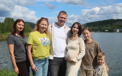 Приветственная встреча с лидером на Свердловской железной дороге. 