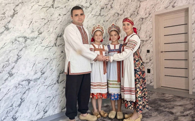 Все народы хороши! Все танцуют от души!