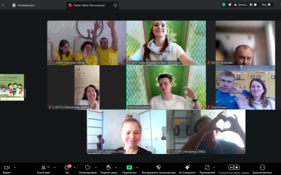 Семьи Свердловского семейного клуба собрались в виртуальной гостиной на игру «Культура и история железных дорог»