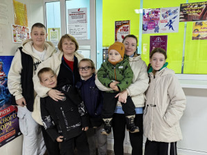 Кино для всей семьи и всех поколений в Новоургальском "Дорожном семейном клубе"