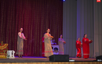 В ДКЖ г. Тюмени для семей железнодорожников состоялся Музыкальный спектакль &laquo;Новогодние приключения Маши и Вити&raquo;.