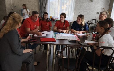 В минувшие выходные Комсомольский ДСК погрузился в увлекательный мир историй и железнодорожных приключений!  