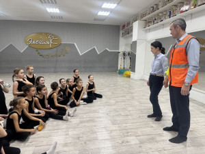 Безопасность на железной дороге - это важно. Делимся знаниями и опытом с семьями Северной железной дороги.