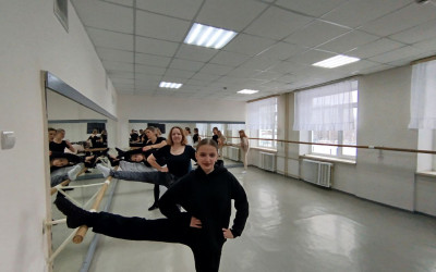 Танец — это язык души, и этот день доказал, что творить можно в любом возрасте и всегда вместе! Тындинский ДСК