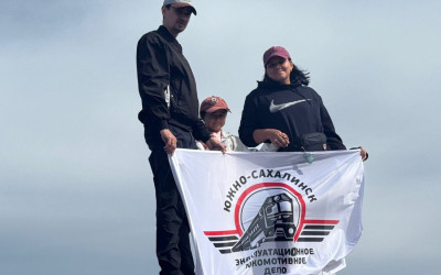 Волонтёры - семьи "Дорожных семейных клубов" ДВЖД — люди с большим сердцем. 