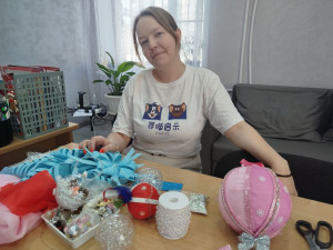 Новогодние шары для семейной елки. Тындинский ДСК