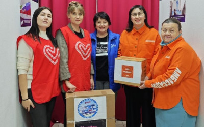 Мастер-класс добрых дел: Книги для Донбасса от Горьковского семейного клуба и Детской железной дороги Казани