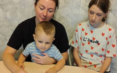 Команда ДВЖД, вы — невероятны! Ваша энергия, сплочённость и желание побеждать заряжают всех вокруг. В этот юбилейный год вы доказываете, что нет ничего невозможного!